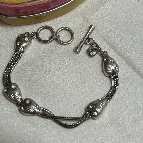Brighton Sparkling Heart Bracelet Silver Plated Vintage Crystals 8" & Small Tin - Picture 4 of 10